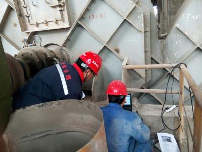 風(fēng)機(jī)現(xiàn)場(chǎng)維修校動(dòng)平衡